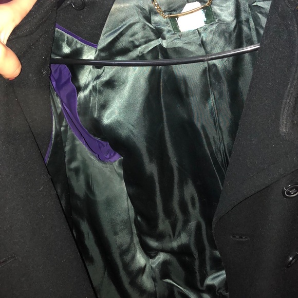 Jacket - Picture 3 of 4